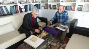 ilahi cizgiler hat sanatinin onculeri kitabi okurlarla bulustu SksIb1S7.jpg