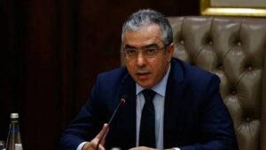 ucumdan buldanin medyaya mudahale talebine gonderme hem demokrasiden yana olup hem de antidemokratik uygulama istemek celiskili m7pnPpzw.jpg